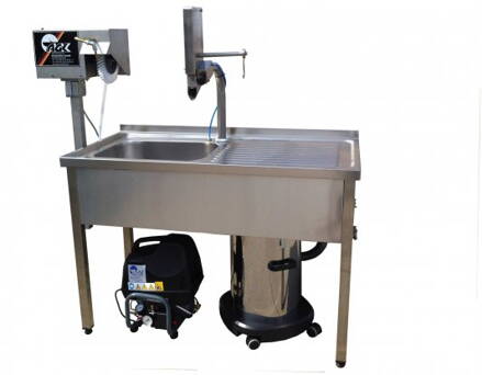 Univerzálne pitvacie zariadenie AGK