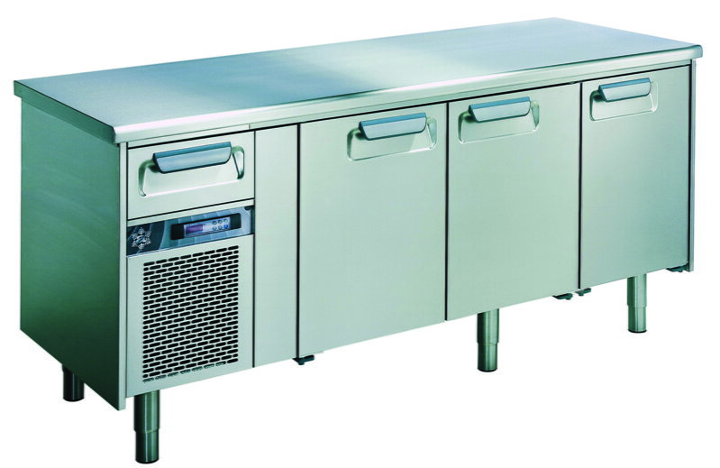Chladiaci pracovný stôl - trojdverový